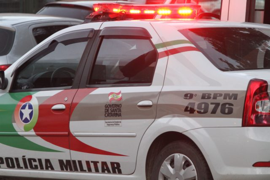 Homem é preso em Braço do Norte em cumprimento de mandado de prisão por furto