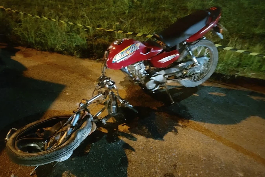 Motociclista morre em colisão frontal causada por ultrapassagem proibida na SC-370, em Gravatal